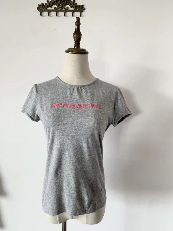 Burberry Burberry Gray Cotton T-shirt for Women Size M / US 6-8 / IT 42-44 - 3 Thumbnail