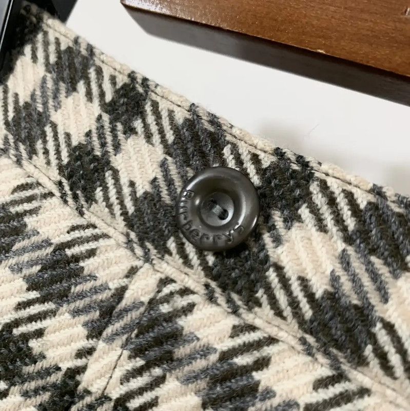 Burberry Burberry Colorblock Wool Midi Skirt Size 23" - 2 Thumbnail