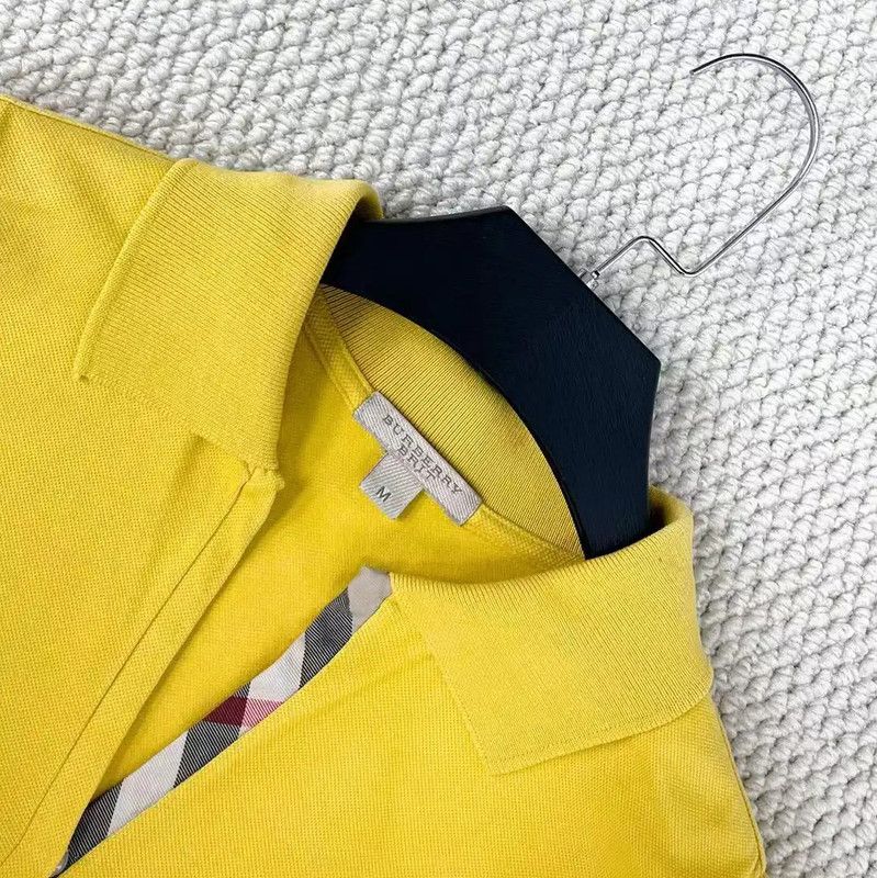 Burberry Burberry Yellow Short Sleeve T-Shirt Size M / US 6-8 / IT 42-44 - 3 Thumbnail
