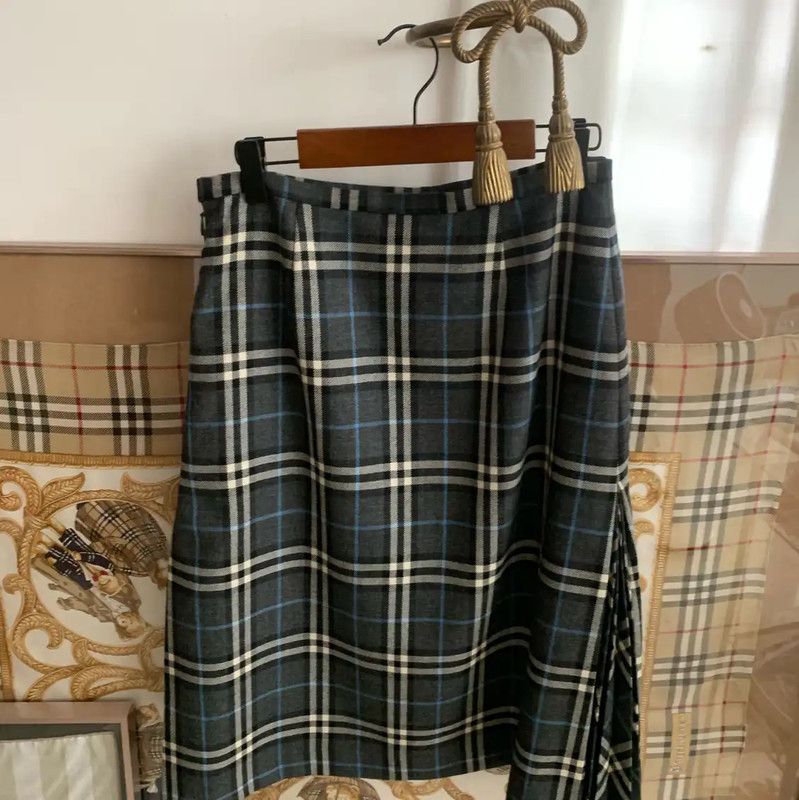 Burberry Burberry Gray Wool Women's Midi Skirt Size 27" / US 4 / IT 40 - 6 Thumbnail
