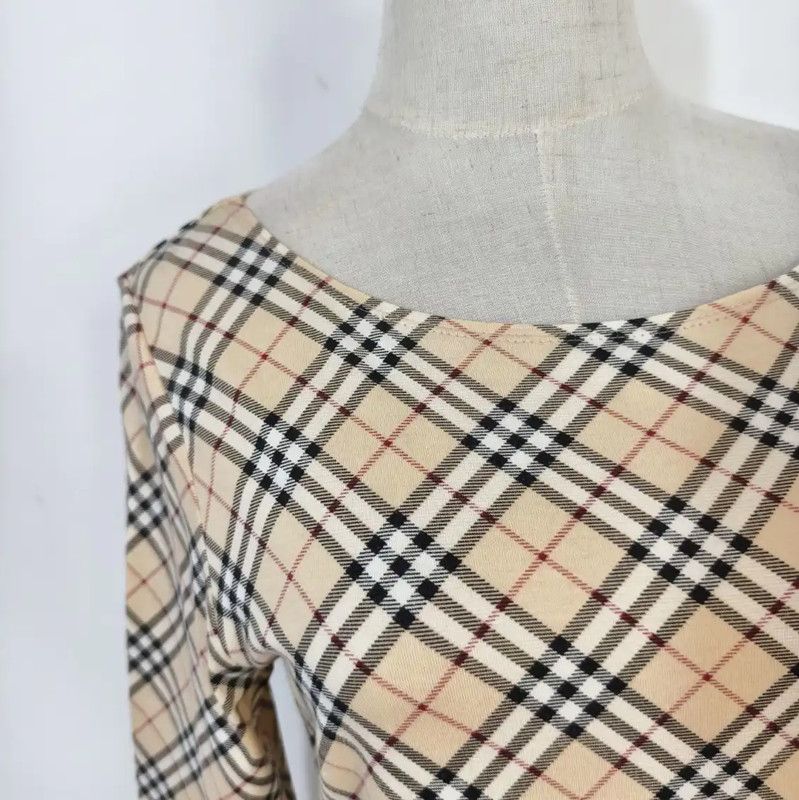 Burberry Burberry Khaki Cotton Check T-shirt for Women Size M / US 6-8 / IT 42-44 - 2 Thumbnail