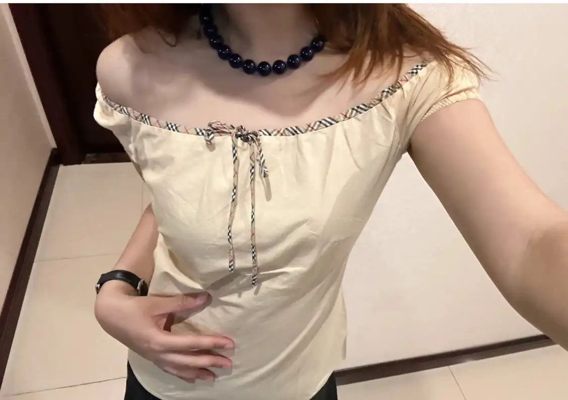 Burberry Burberry Yellow Cotton Top for Women Size M / US 6-8 / IT 42-44 - 6 Thumbnail