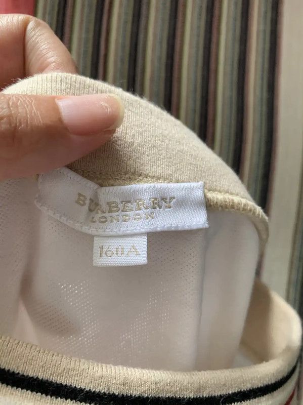 Burberry Burberry Women's Logo Cotton Top in White Size S / US 4 / IT 40 - 6 Thumbnail