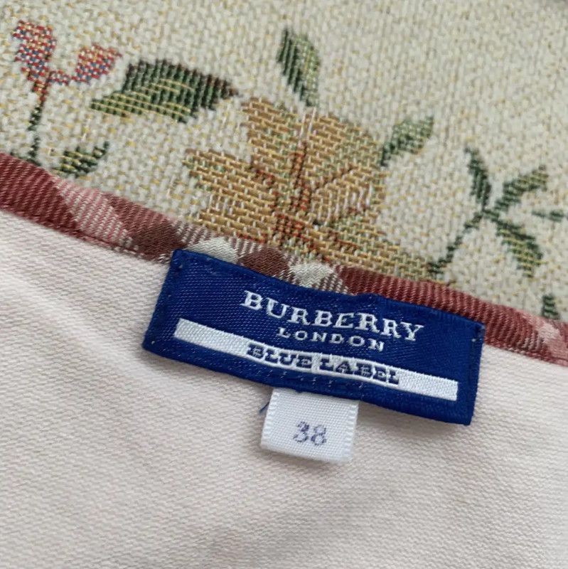 Burberry Burberry Pink Cotton T-Shirt for Women Size M / US 6-8 / IT 42-44 - 3 Thumbnail