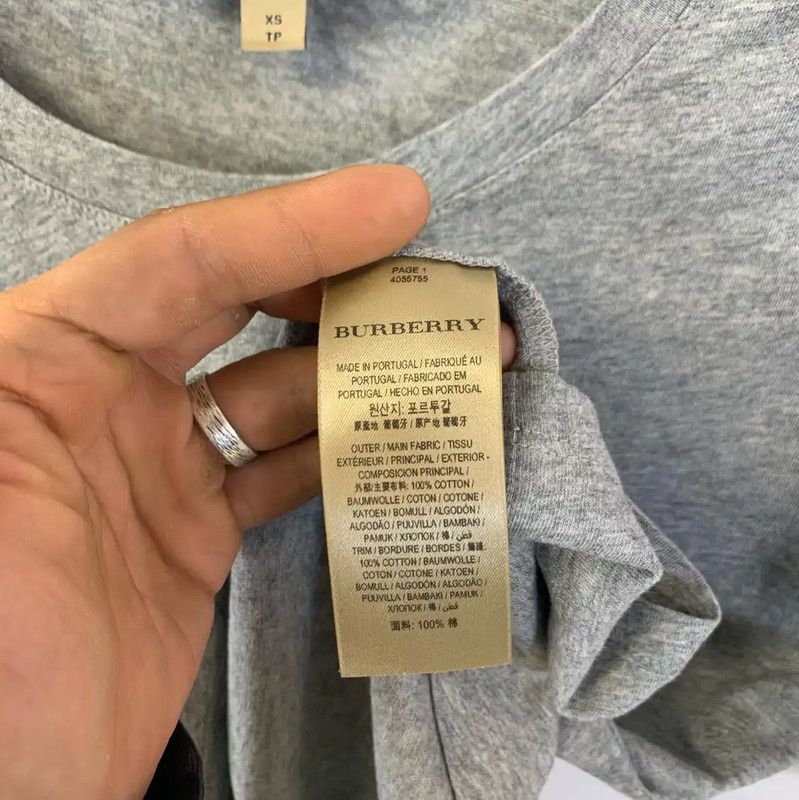 Burberry Burberry Gray Women's T-Shirt with Checked Sleeves Size XS / US 0-2 / IT 36-38 - 4 Thumbnail
