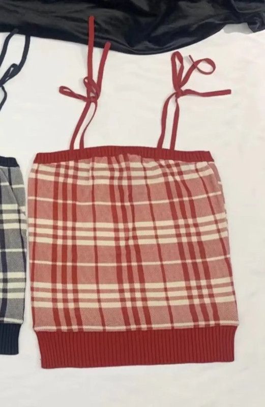 Burberry Burberry Red Cotton Women's Top Size M / US 6-8 / IT 42-44 - 2 Thumbnail