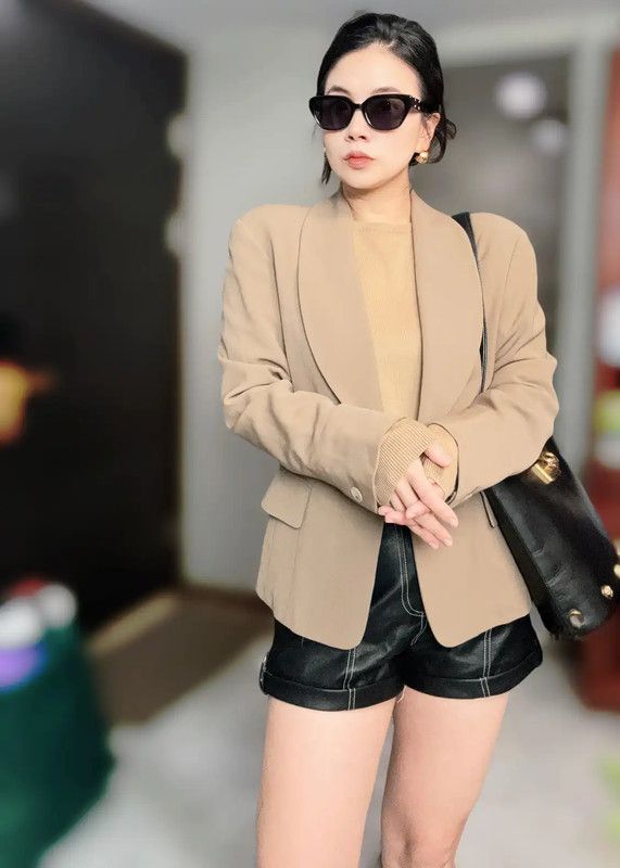 Burberry Burberry Beige Wool Knit Sweater for Women Size ONE SIZE - 2 Thumbnail