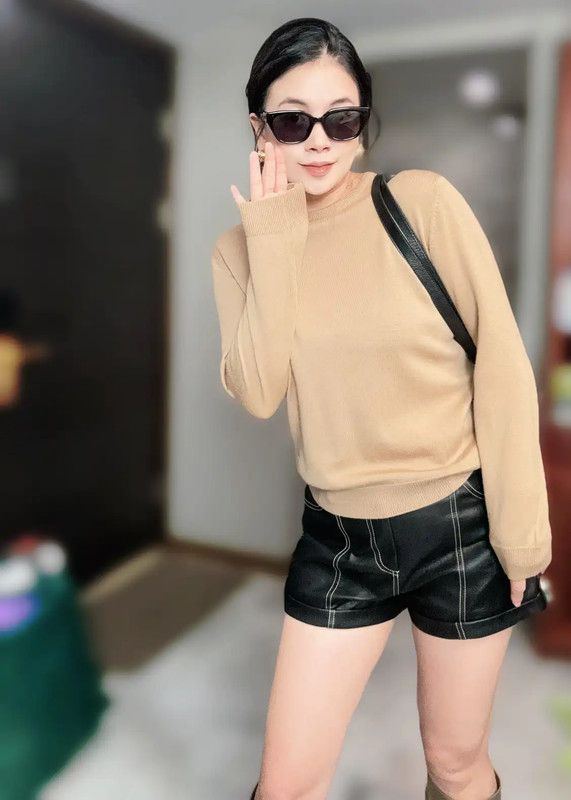 Burberry Burberry Beige Wool Knit Sweater for Women Size ONE SIZE - 3 Thumbnail