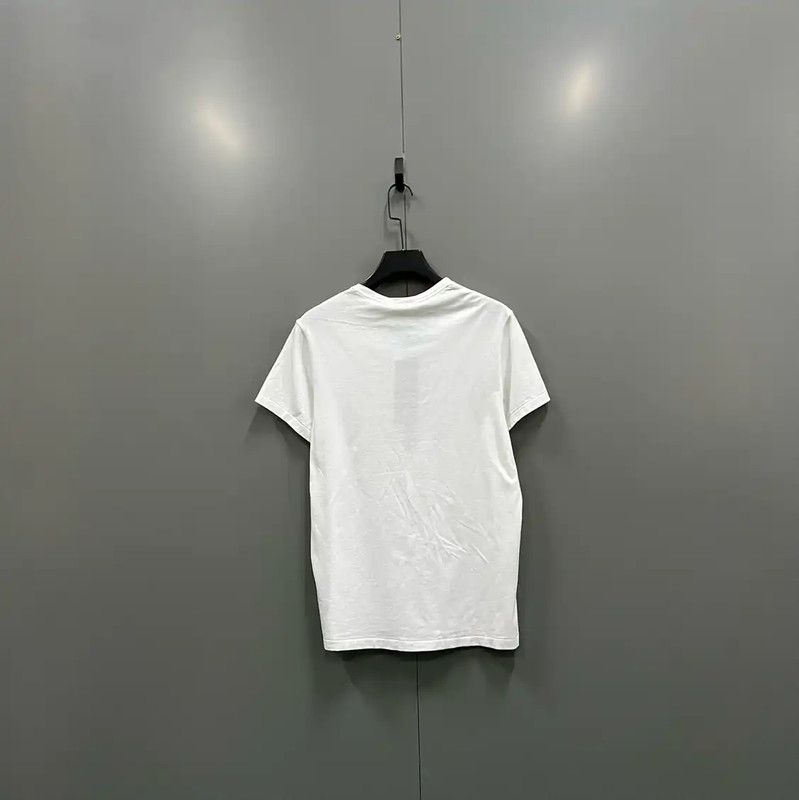Burberry Burberry Women's Embroidered White Summer T-Shirt Size M / US 6-8 / IT 42-44 - 2 Thumbnail