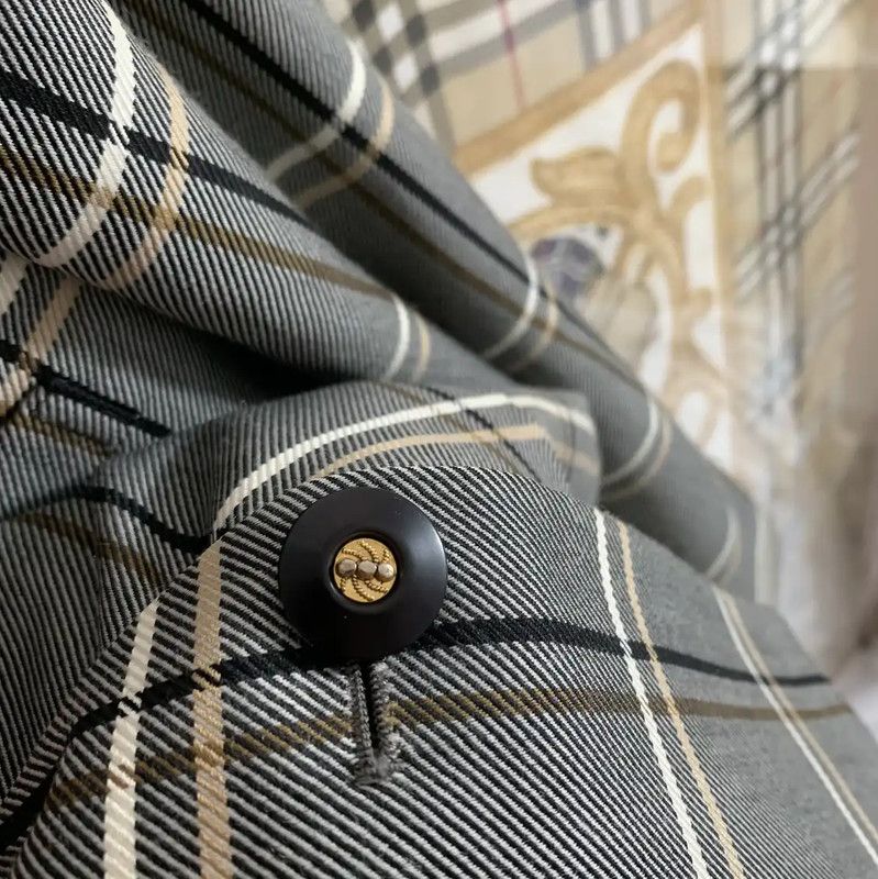 Burberry Burberry Color-Block Wool Blend Women's Jacket Size M / US 6-8 / IT 42-44 - 3 Thumbnail