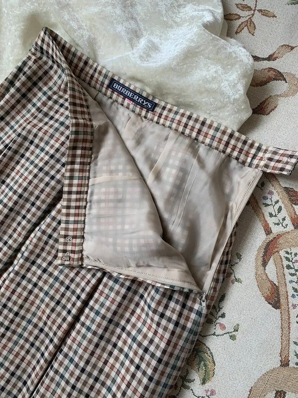 Burberry Burberry Beige Wool Check Midi Skirt Size 27" / US 4 / IT 40 - 2 Thumbnail