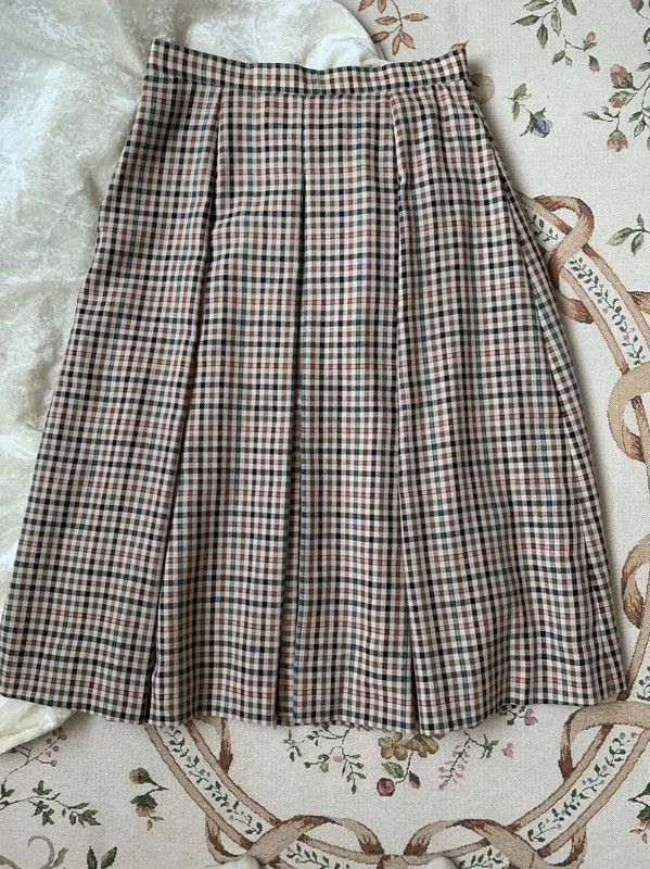 Burberry Burberry Beige Wool Check Midi Skirt Size 27" / US 4 / IT 40 - 4 Thumbnail