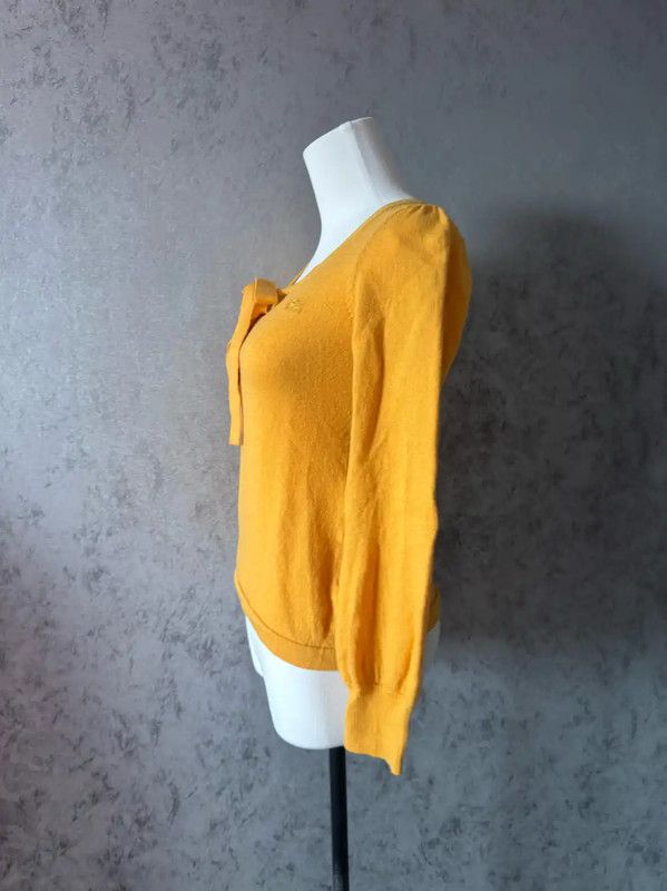 Burberry Burberry Yellow Wool Long Sleeve Sweater Size M / US 6-8 / IT 42-44 - 5 Thumbnail