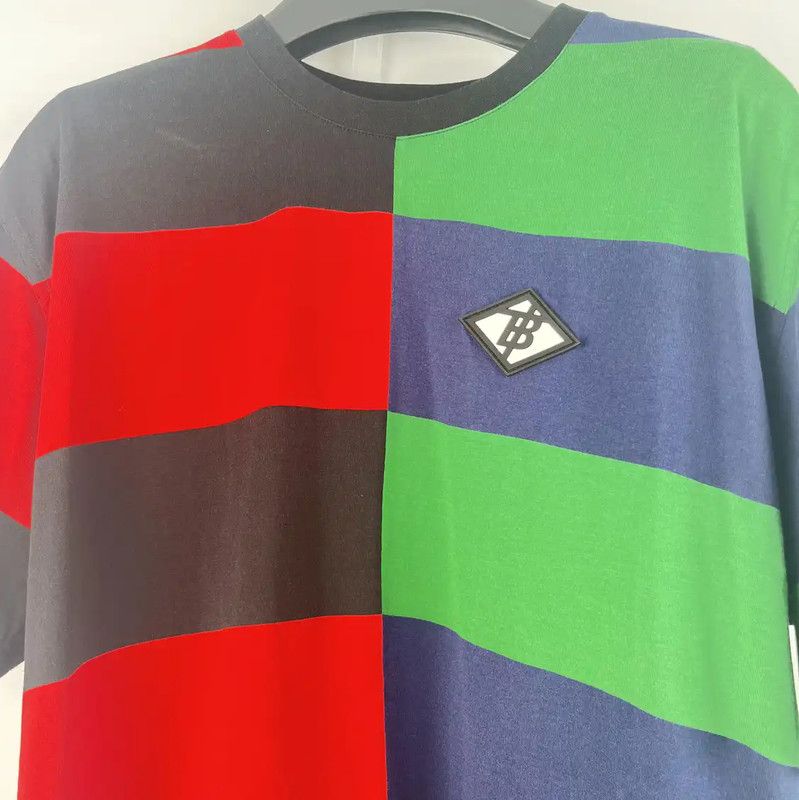 Burberry Burberry Color-Blocked Summer T-Shirt for Women Size S / US 4 / IT 40 - 3 Thumbnail