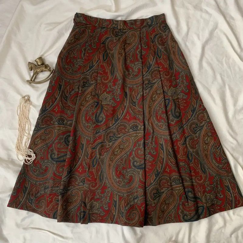 Burberry Burberry Red Wool Mid-Length Skirt Size 23" - 2 Thumbnail