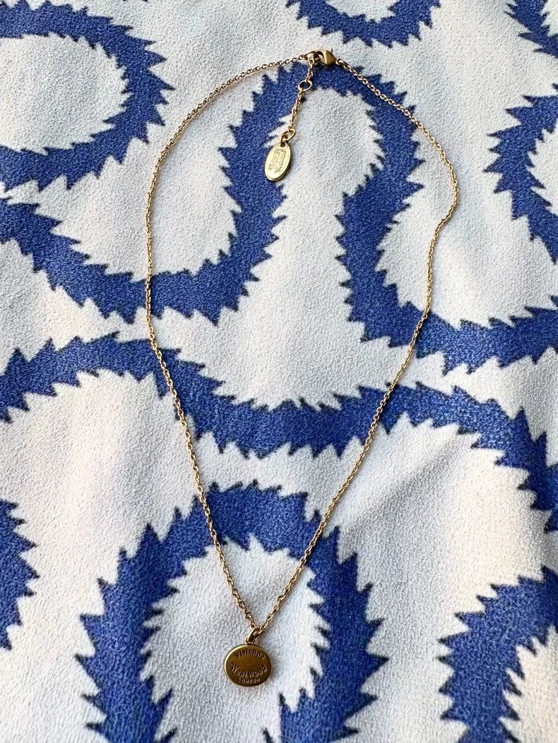 Vivienne Westwood Vivienne Westwood Mother of Pearl Saturn Necklace - dmc Size ONE SIZE - 4 Thumbnail