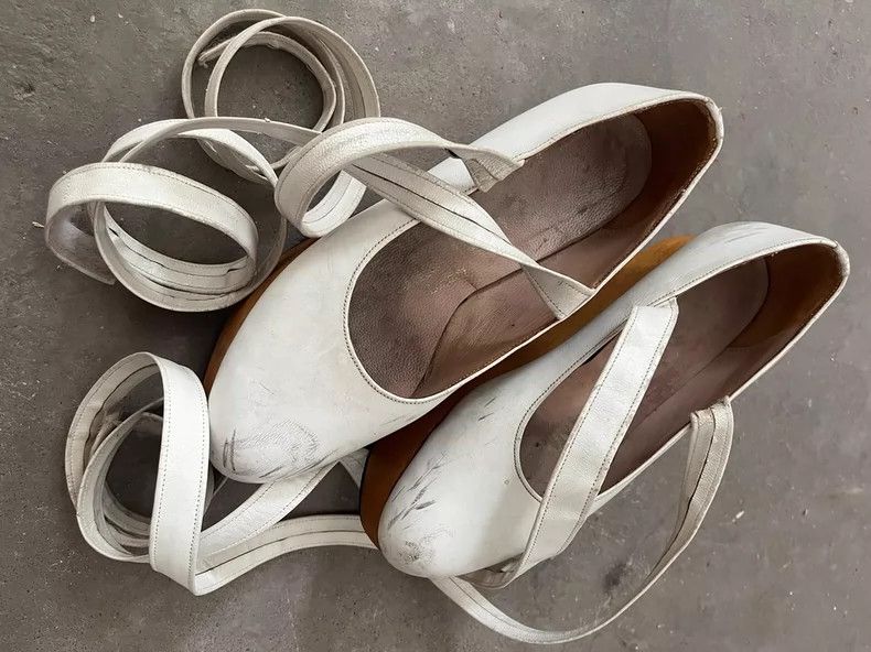 Vivienne Westwood Vivienne Westwood White Strappy Clogs - dmc Size US 8 / IT 38 - 5 Thumbnail