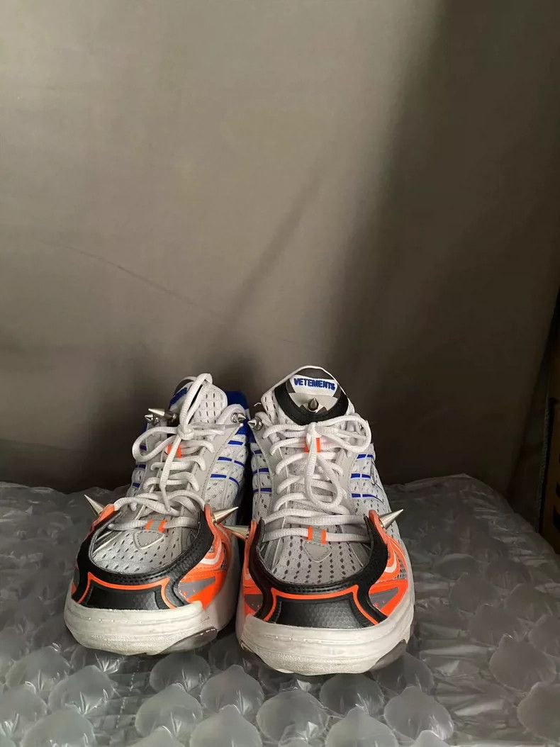Vetements Vetements Reebok Runway Studded Sneakers-yf Size US 6 / EU 39 - 2 Thumbnail
