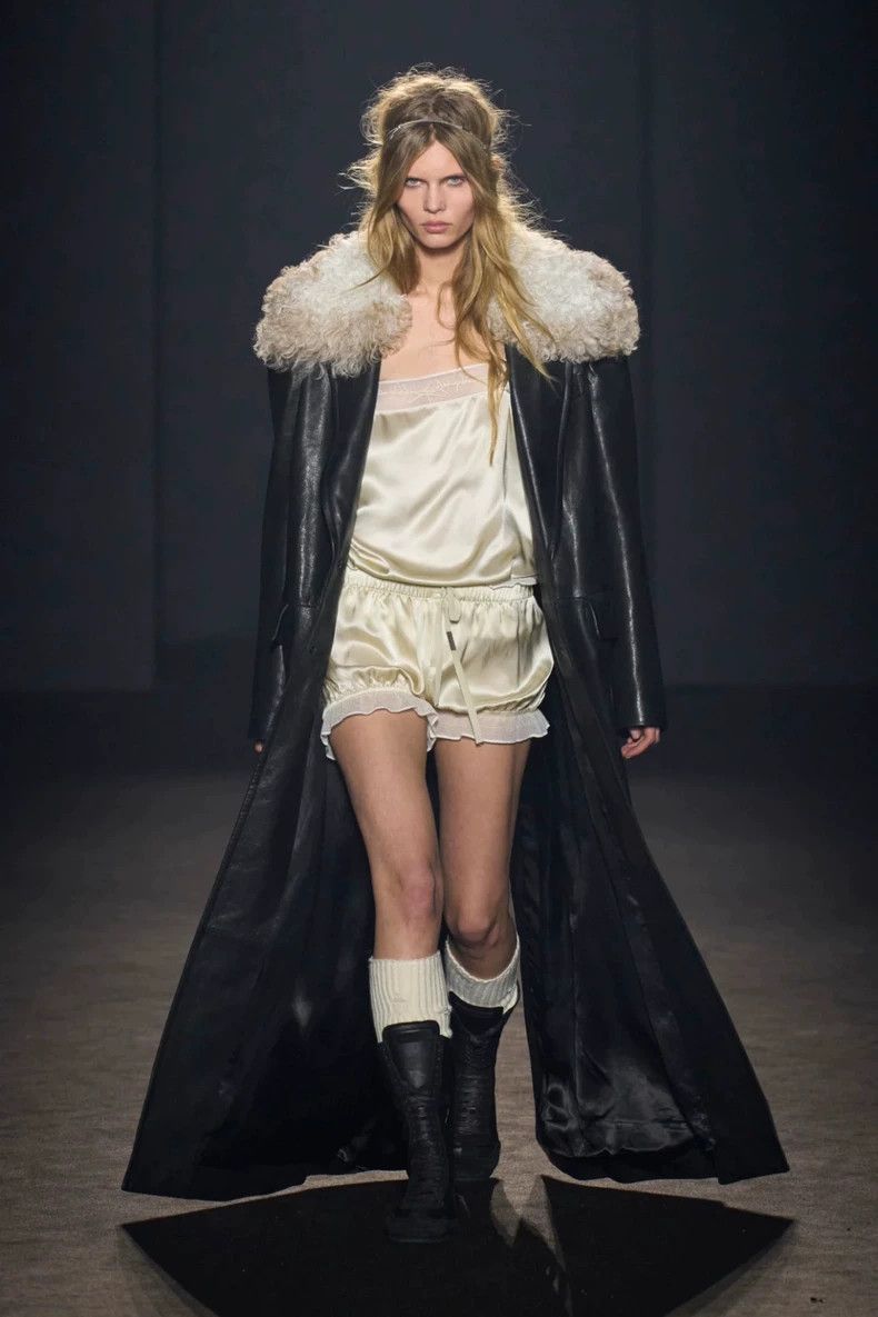 Ann Demeulemeester Ann Demeulemeester Silk Top & Shorts Set-yf Size US M / EU 48-50 / 2 - 8 Thumbnail