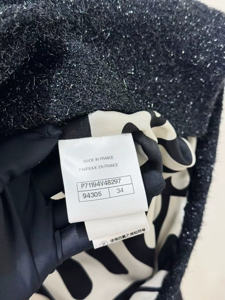 Chanel Chanel Black Sparkle Heart Button Jacket - dmc Size US M / EU 48-50 / 2 - 5 Thumbnail