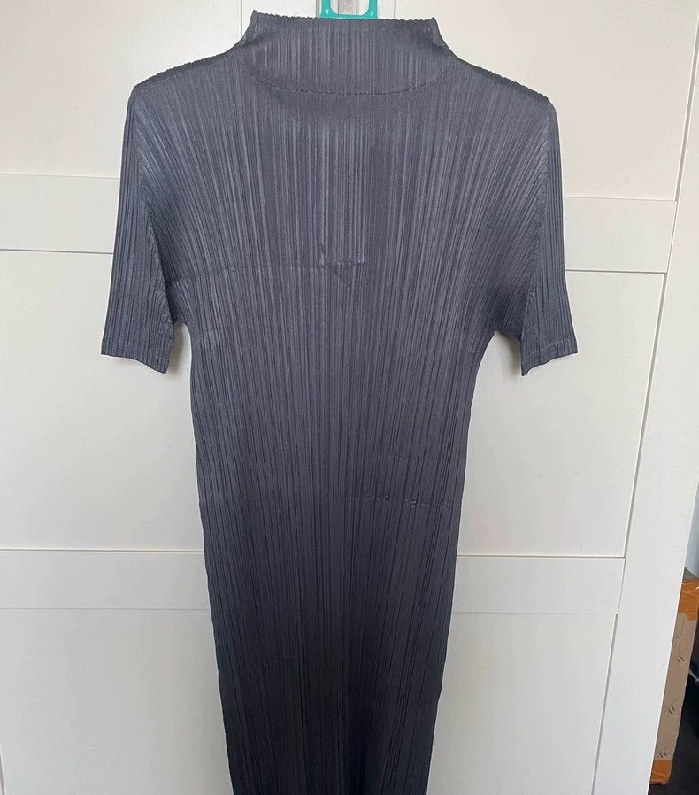 Issey Miyake Pleats Please Issey Miyake Gray Dress - dmc Size US 30 / EU 46 - 6 Thumbnail