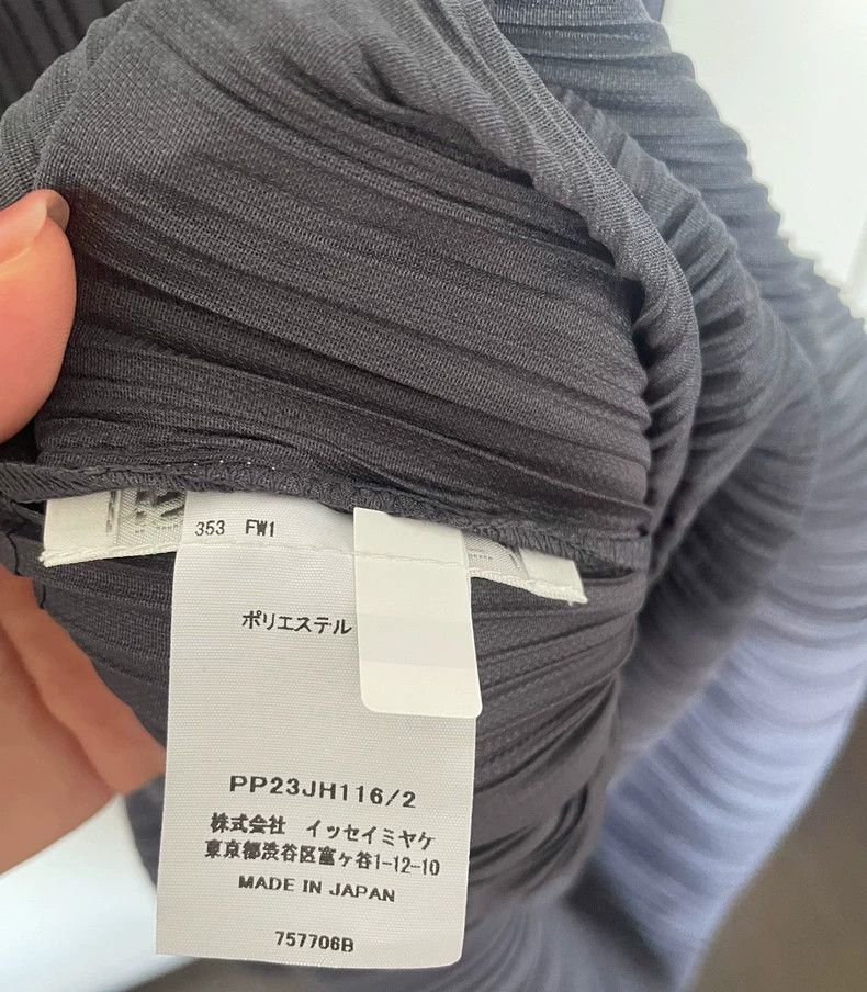 Issey Miyake Pleats Please Issey Miyake Gray Dress - dmc Size US 30 / EU 46 - 4 Thumbnail