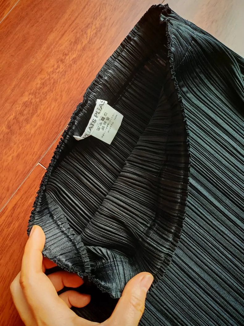 Issey Miyake Issey Miyake PP Pleated Midi Skirt - dmc Size US 32 / EU 48 - 4 Thumbnail