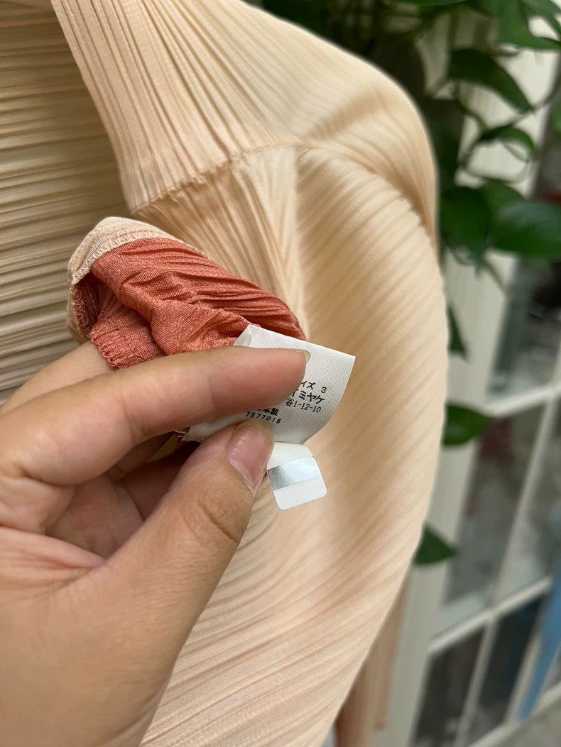 Issey Miyake Issey Miyake PP Pleated Dress JH463 - dmc Size US 30 / EU 46 - 4 Thumbnail