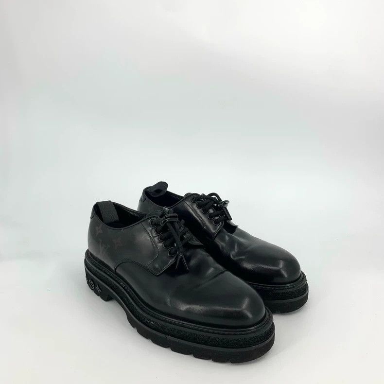 Louis Vuitton Louis Vuitton Logo Monogram Gradient Leather Shoes - dmc Size US 7 / EU 40 - 2 Thumbnail