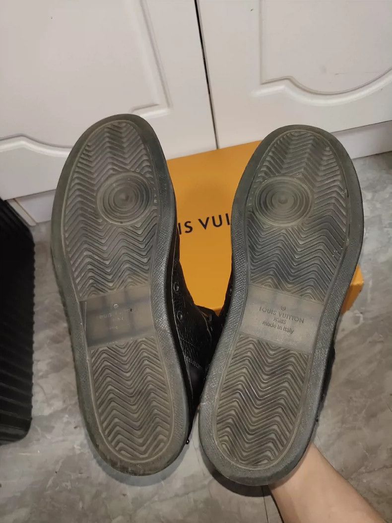 Louis Vuitton Louis Vuitton Black High-Top Sneakers - dmc Size US 9.5 / EU 42-43 - 5 Thumbnail