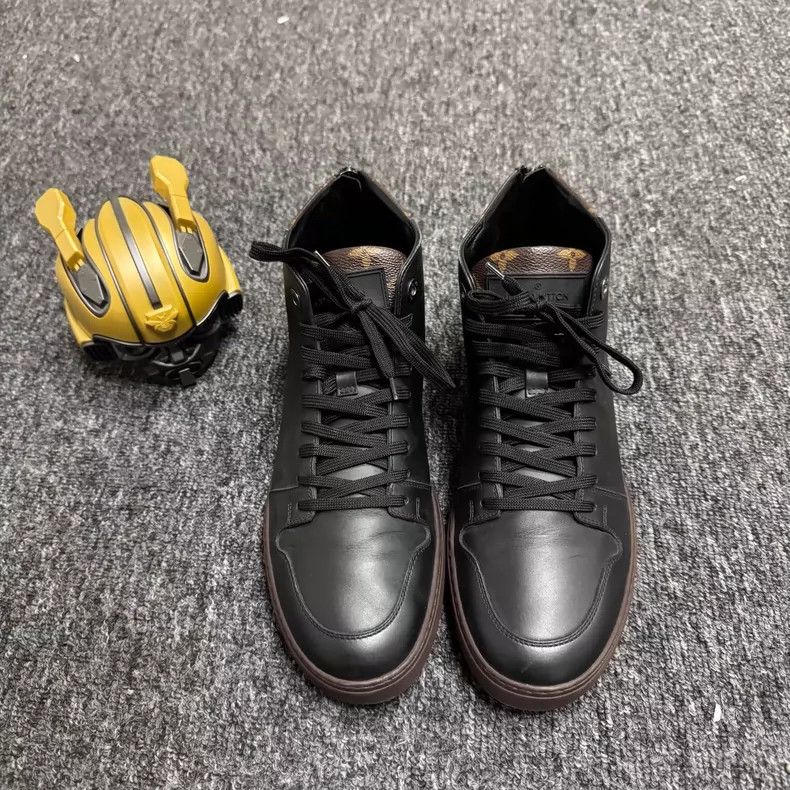 Louis Vuitton Louis Vuitton Monogram Zip Mid-Top Sneakers - dmc Size US 8.5 / EU 41-42 - 3 Thumbnail