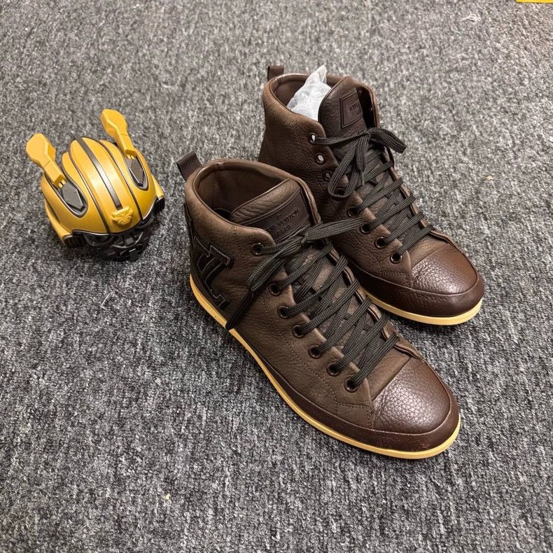 Louis Vuitton Louis Vuitton Brown High-Top Sneakers Size 41 - dmc Size US 9 / EU 42 - 2 Thumbnail