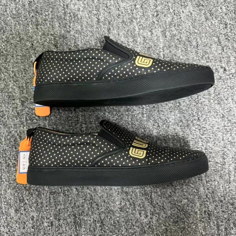 Gucci GUCCI Star Print Slip-On Shoes - dmc Size US 11 / EU 44 - 3 Thumbnail