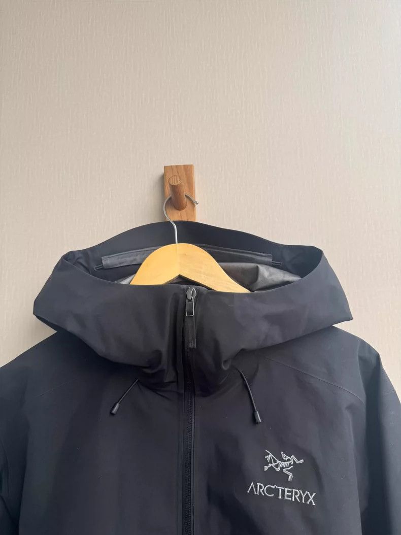 Arc'teryx Arcteryx Beta LT Men's Jacket M - dmc | Grailed