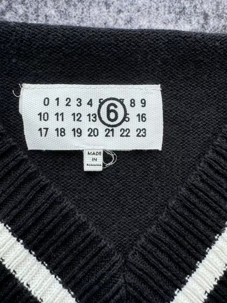 Maison Margiela Maison Margiela Black Knit Vest Dress-yf Size US 30 / EU 46 - 4 Thumbnail
