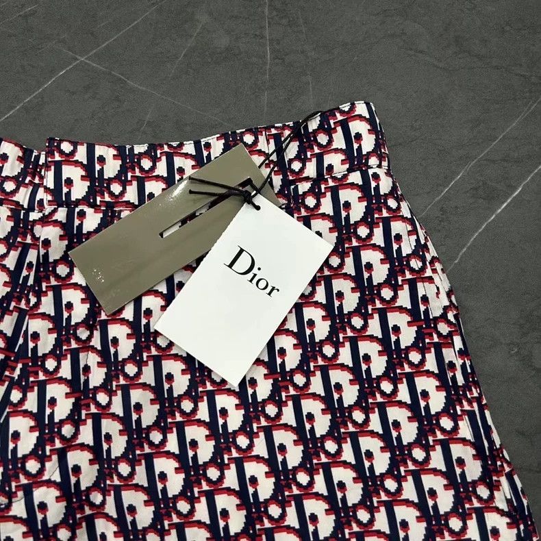 Dior Dior Logo Print Silk Shorts-yf Size US 36 / EU 52 - 5 Thumbnail