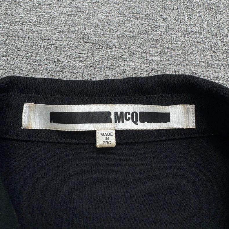 Alexander McQueen Alexander McQueen Solid Button Jumpsuit-yf Size US 38 / EU 54 - 3 Thumbnail
