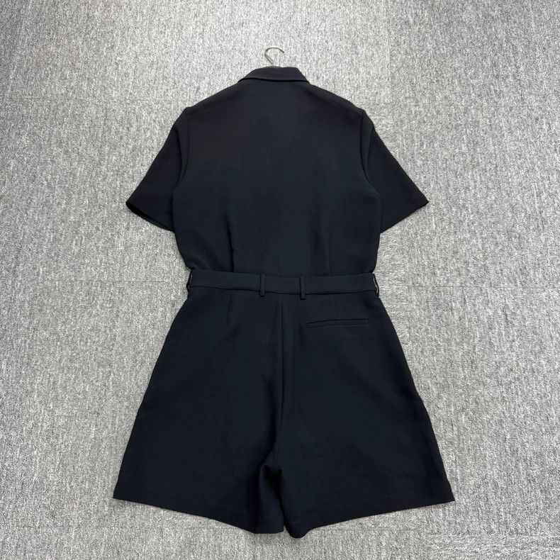 Alexander McQueen Alexander McQueen Solid Button Jumpsuit-yf Size US 38 / EU 54 - 2 Thumbnail