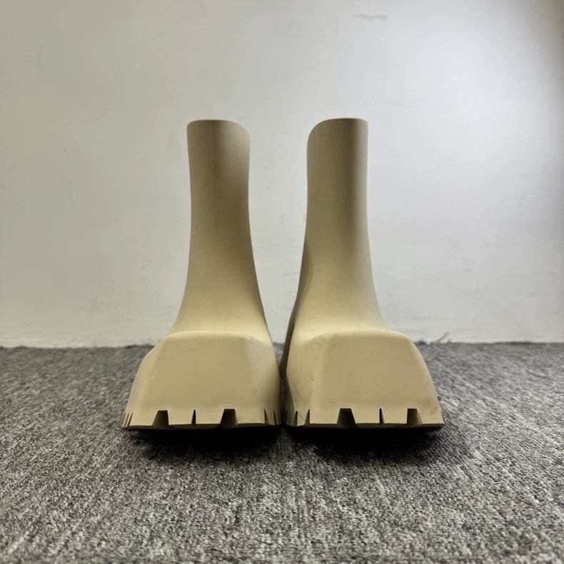 Balenciaga Balenciaga Beige Rubber Boots-yf Size US 5 / EU 37 - 2 Thumbnail