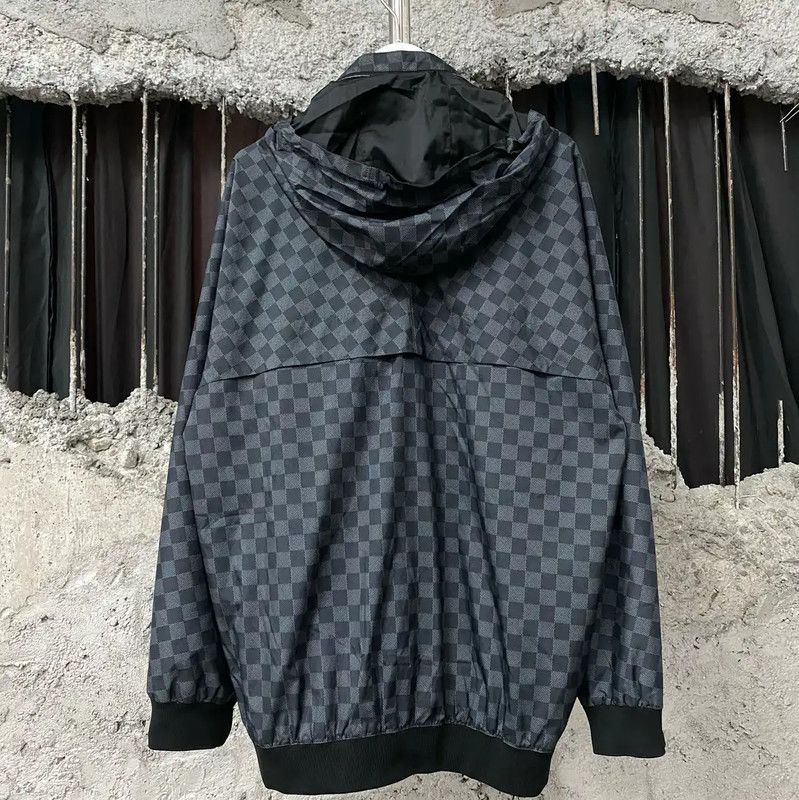 Louis Vuitton Louis Vuitton Long-sleeve Multi-color Men's Jacket 0089 Size US M / EU 48-50 / 2 - 7 Thumbnail