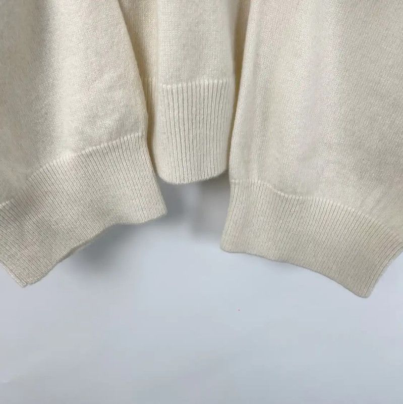 Louis Vuitton Louis Vuitton Men's Cream Long Sleeve Knitwear 0089 Size US XXL / EU 58 / 5 - 5 Thumbnail