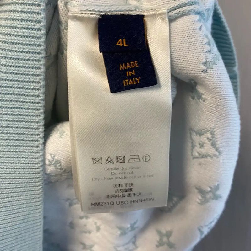 Louis Vuitton Louis Vuitton Light Blue Sweatshirt for Men 0089 Size US XXL / EU 58 / 5 - 4 Thumbnail