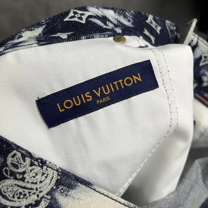 Louis Vuitton Louis Vuitton Blue Denim Men's Shorts 0089 Size US 34 / EU 50 - 4 Thumbnail