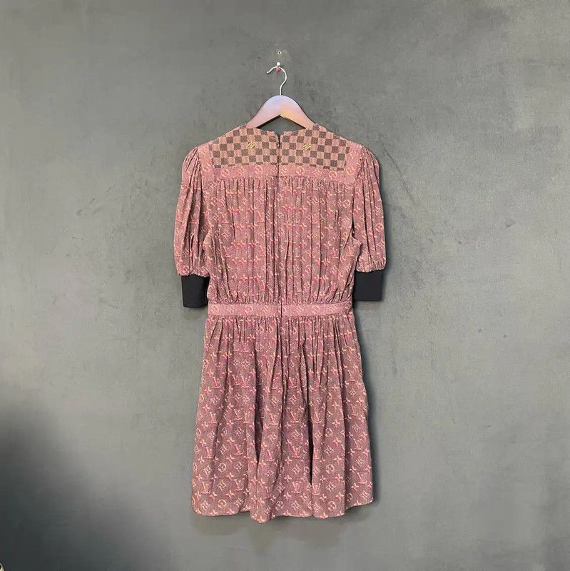 Louis Vuitton Louis Vuitton Red Checkered Logo Dress Size S 0089 Size US 30 / EU 46 - 2 Thumbnail