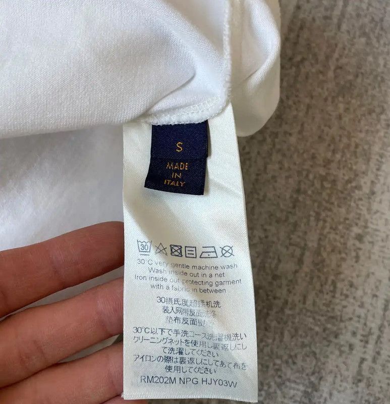 Louis Vuitton Louis Vuitton White Women's T-Shirt Size S 0089 Size S / US 4 / IT 40 - 5 Thumbnail