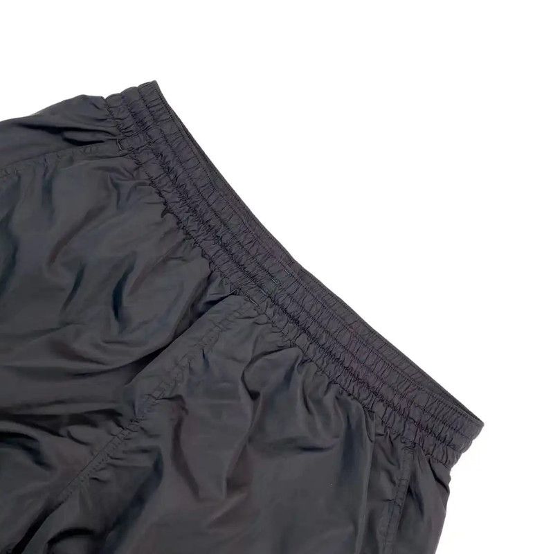 Louis Vuitton Louis Vuitton Black Nylon Ladies Shorts 0089 Size 30" / US 8 / IT 44 - 3 Thumbnail