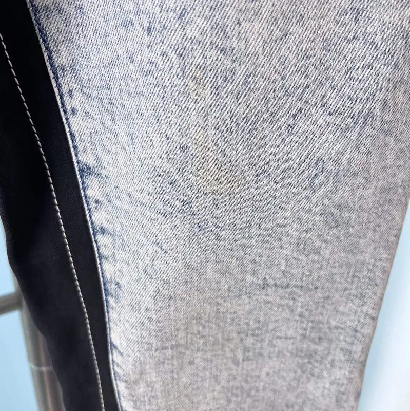 Louis Vuitton Louis Vuitton Light Blue Denim Pants for Women 0089 Size 28" / US 6 / IT 42 - 4 Thumbnail