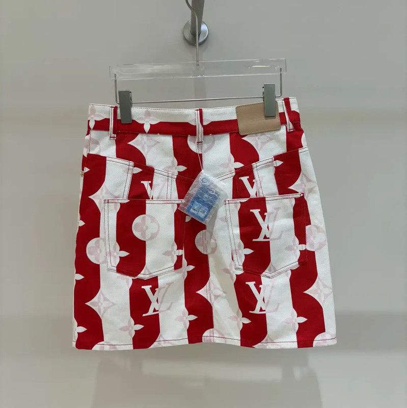 Louis Vuitton Louis Vuitton Red Monogram Cotton Skirt 0089 Size 23" - 2 Thumbnail