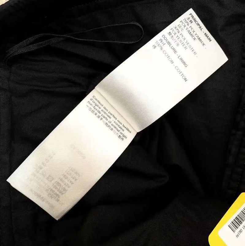 Louis Vuitton Louis Vuitton Black Nylon Skirt for Women 0089 Size 28" / US 6 / IT 42 - 6 Thumbnail