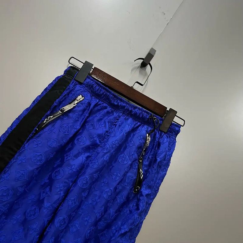 Louis Vuitton Louis Vuitton Summer Blue Cotton Logo Casual Pants 0089 Size 28" / US 6 / IT 42 - 2 Thumbnail